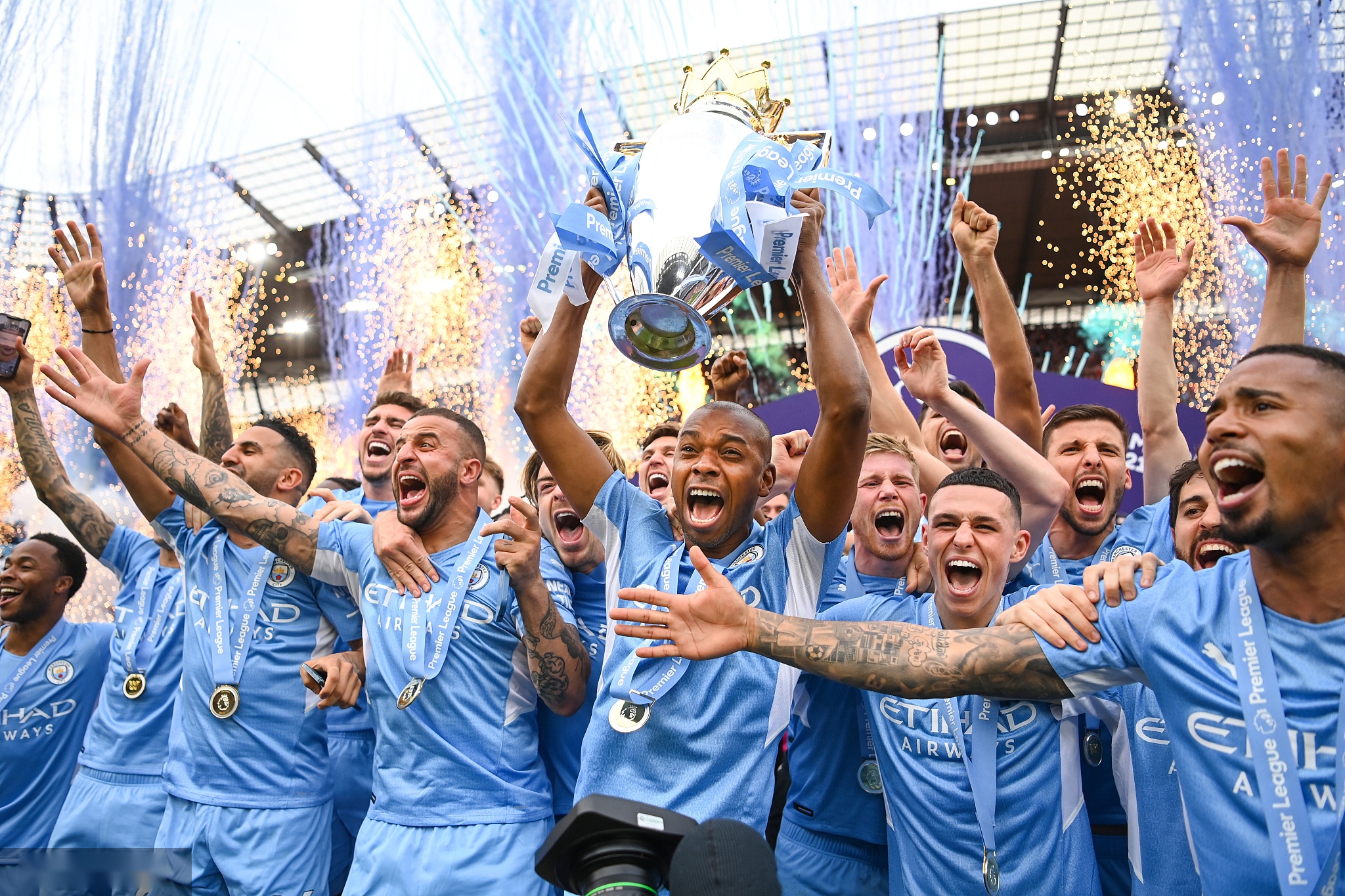 一直以来都 一直以来都